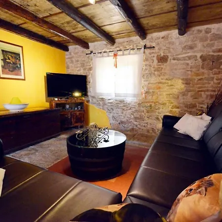 House Gurianum Holiday home
