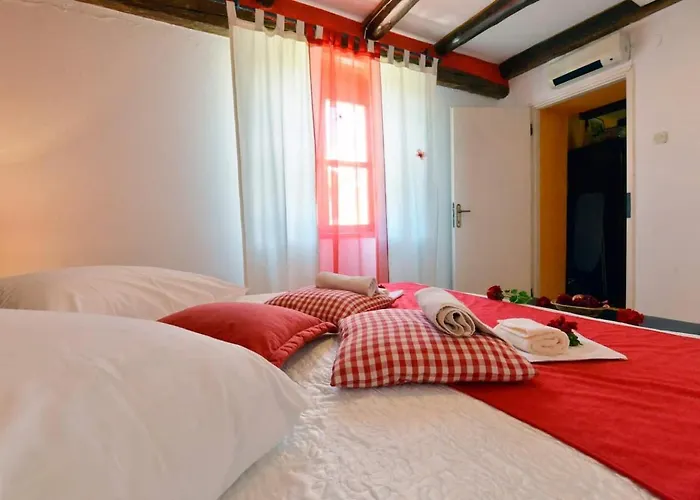 House Gurianum * 보드냔