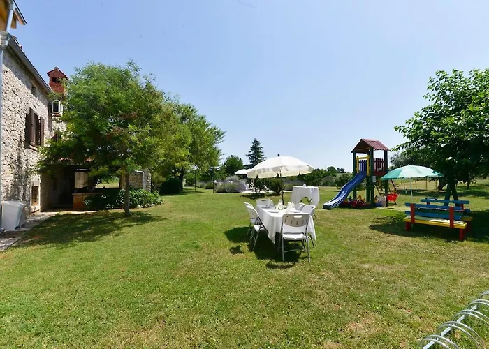 House Gurianum * 보드냔