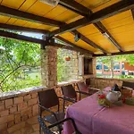 House Gurianum Ferienhaus *